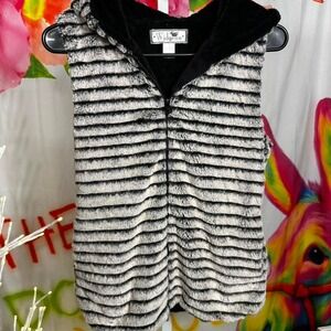 375. Widgeon - Black & white striped faux fur vest with hood Size L